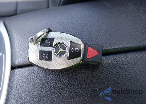 2018 Mercedes-Benz Glc 300 4Matic from USA, damaged, VIN WDC0G4KB2JV075055